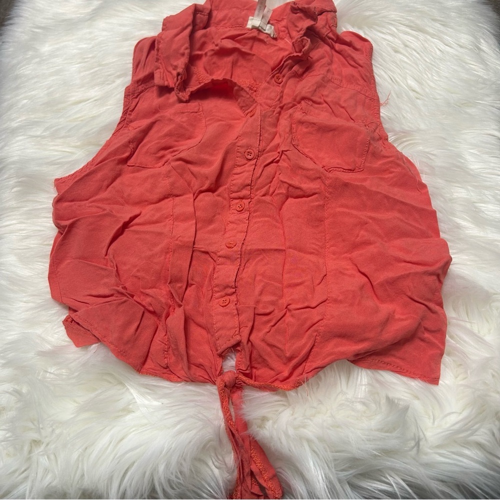 Size L Coral Tank with Tie E3